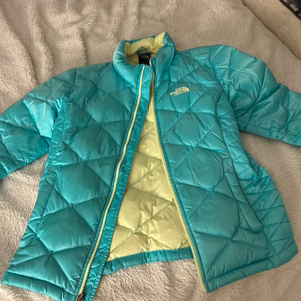 GIRLS NORTH FACE PUFFER